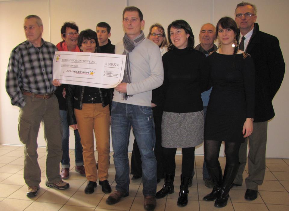 Téléthon d&rsquo;Amancey, un chèque de 6309,27 euros
