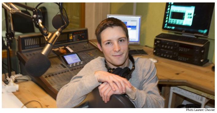 Un article concernant Villages FM dans le journal TOPO…