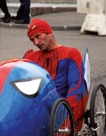 Course de voitures à pédales  le 27 août 2016 à Ornans