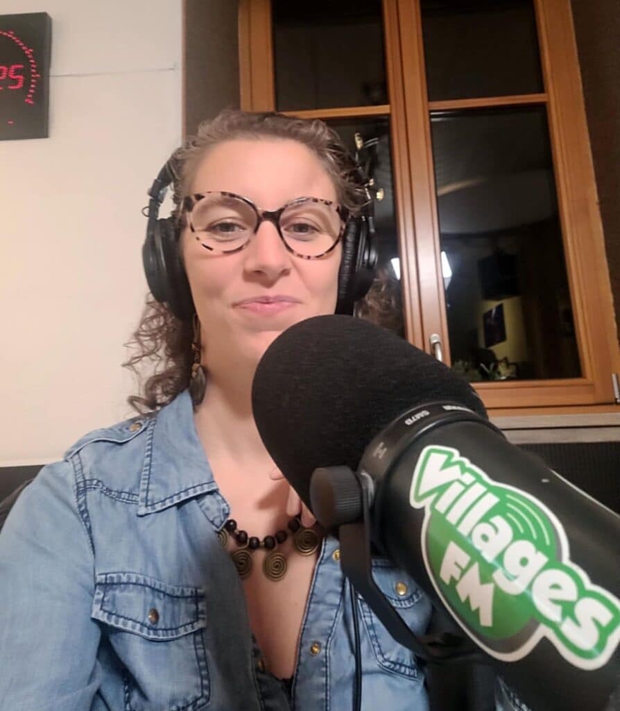 Lilly, médium et cartomancienne