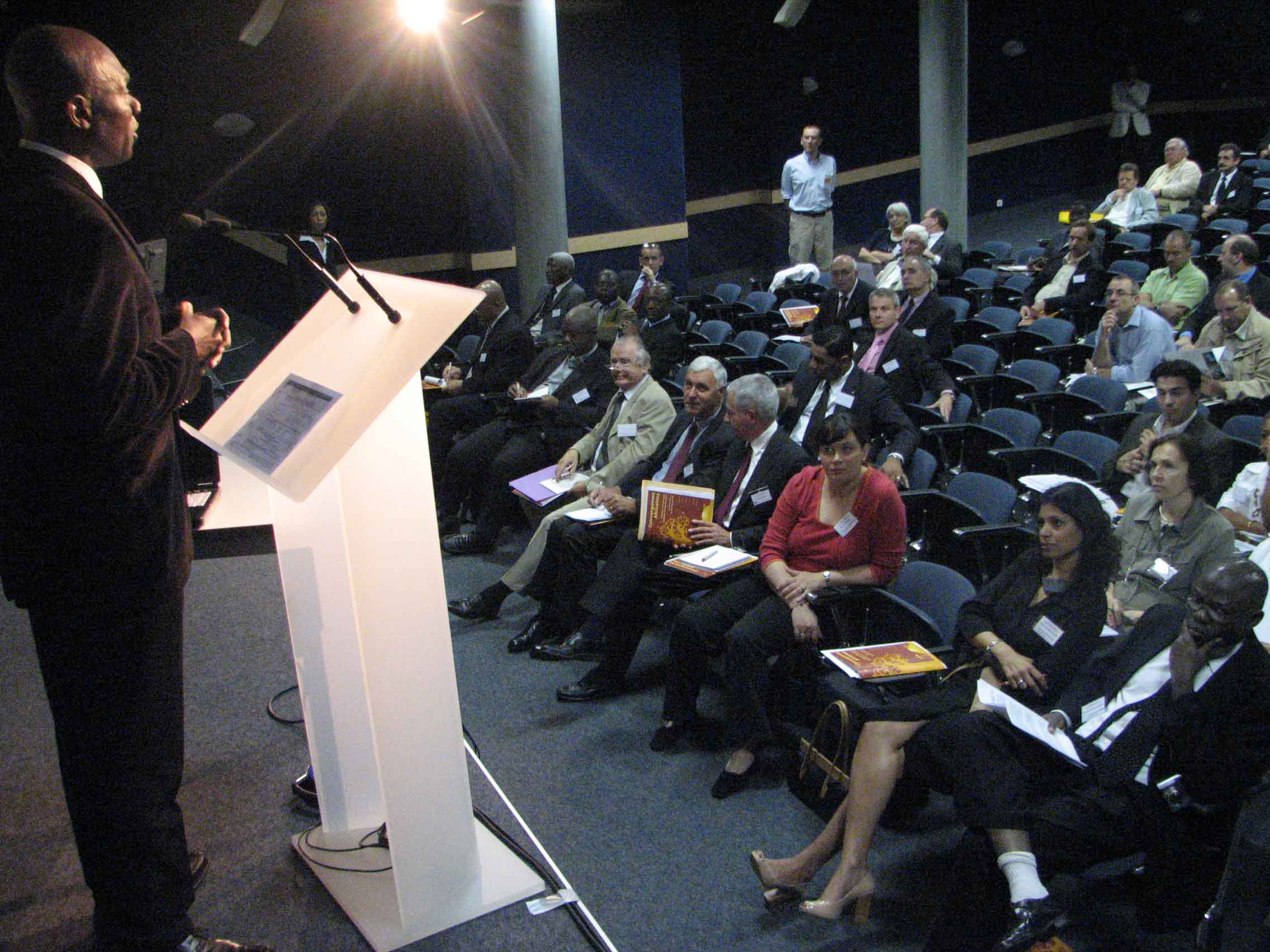 Les 21, 22 et 23 octobre 2008, forum des affaires franco-africain